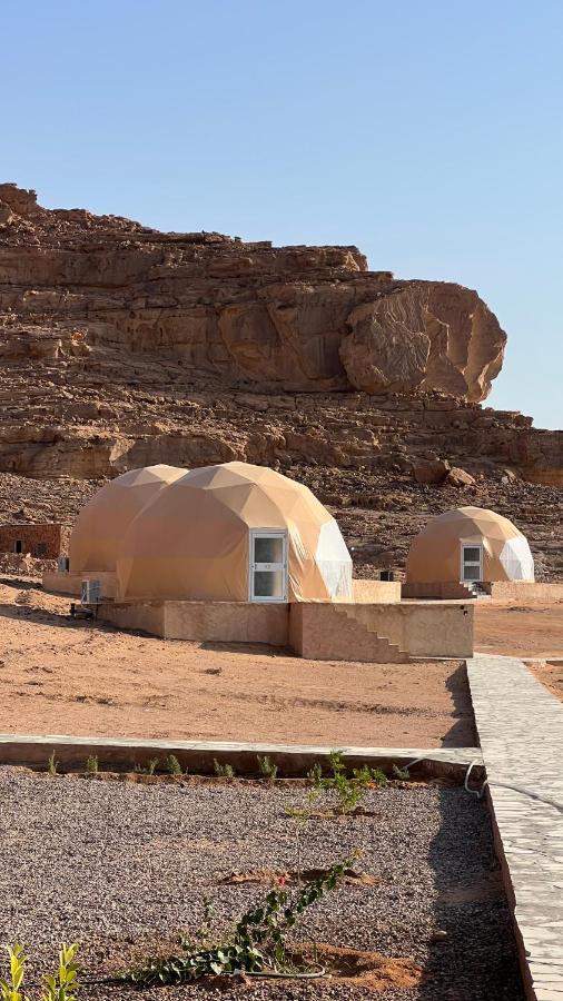 Wadi Rum Quiet Camp מראה חיצוני תמונה